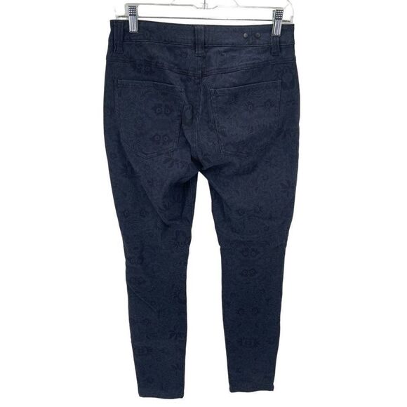 Cabi Womens Curvy Skinny Jeans Stretch Floral Flower pattern Pocket Navy Blue bl - Picture 9 of 9